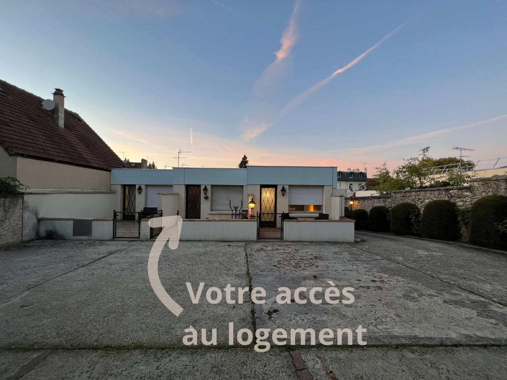 Appart'Hotel Nuiteejour Versailles Saint Cyr L'Ecole Zewnętrze zdjęcie
