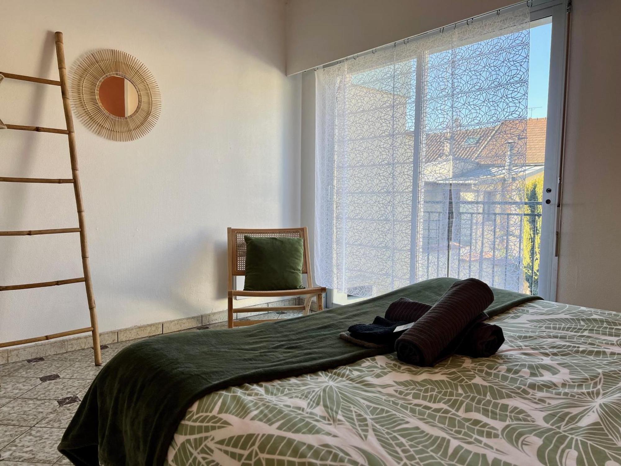 Appart'Hotel Nuiteejour Versailles Saint Cyr L'Ecole Zewnętrze zdjęcie